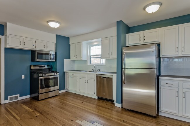 Building Photo - 1144 California St NW