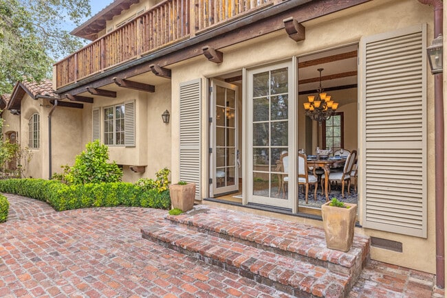 Building Photo - 3317 Taylor Rd