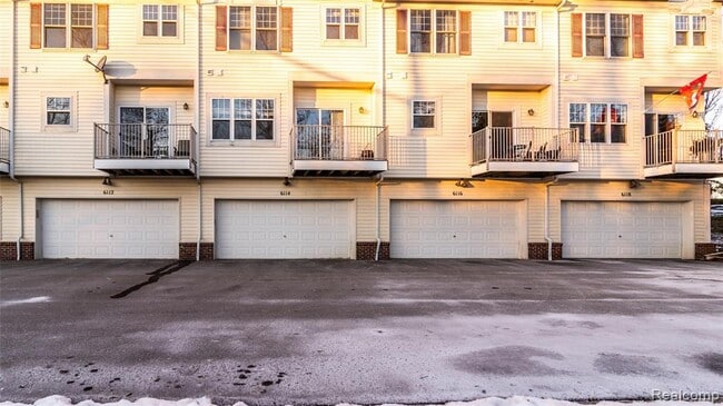 Building Photo - 6114 Heron Hills Dr
