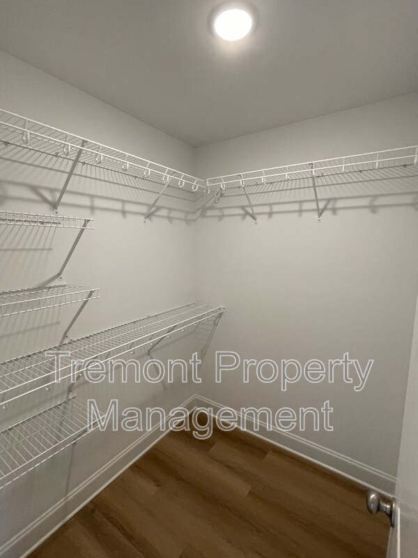 Building Photo - 2719 Orton St