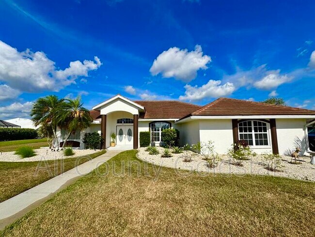 Building Photo - 5028 Greenway Ct