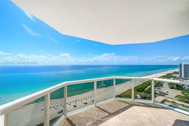 Building Photo - 4779 Collins Ave