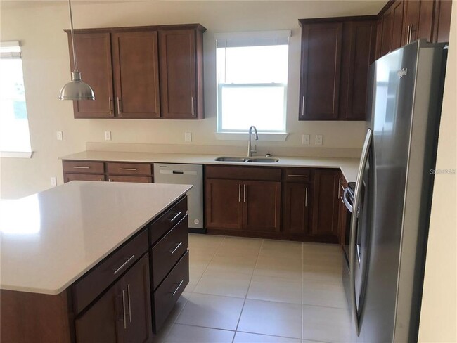 Building Photo - 17469 Back Bay Ct