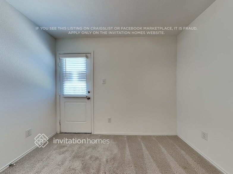 Building Photo - 324 Br Vlg Wy