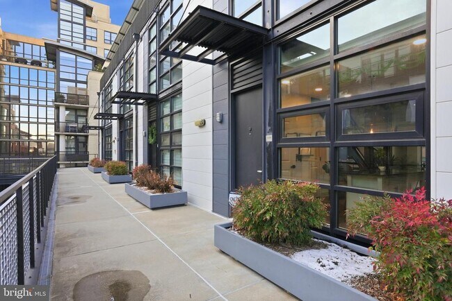 Building Photo - 2125 14th St NW