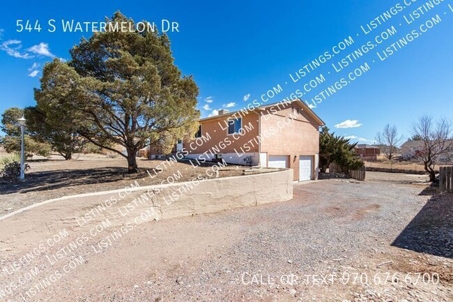 Building Photo - 544 S Watermelon Dr