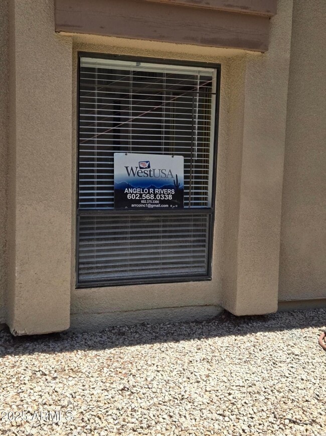 Building Photo - 5035 N 10th Pl