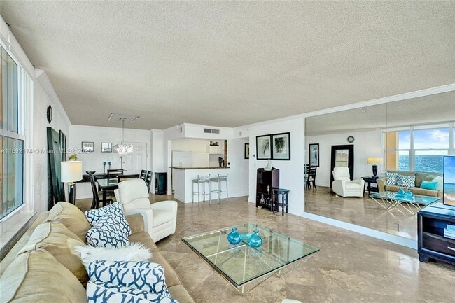 Building Photo - 2501 S Ocean Dr