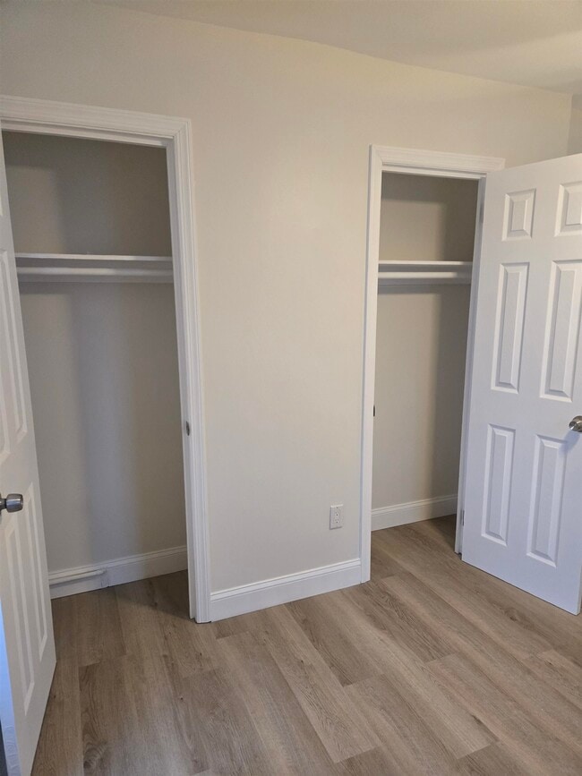 Building Photo - 308 Lincoln Ave