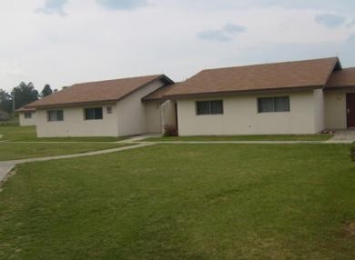 Building Photo - Lakeview Apartments