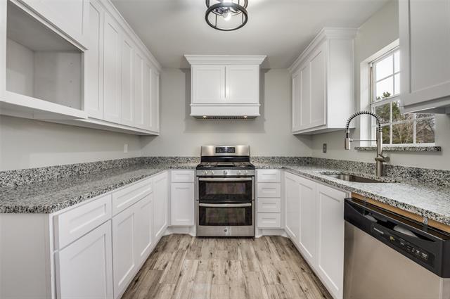 Building Photo - 1326 Johns Ave