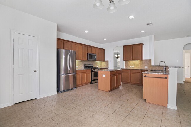 Building Photo - 3611 Rocky Ledge Ln