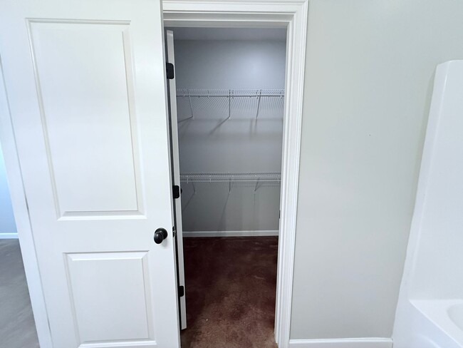 Building Photo - 101 Private Rd 4017