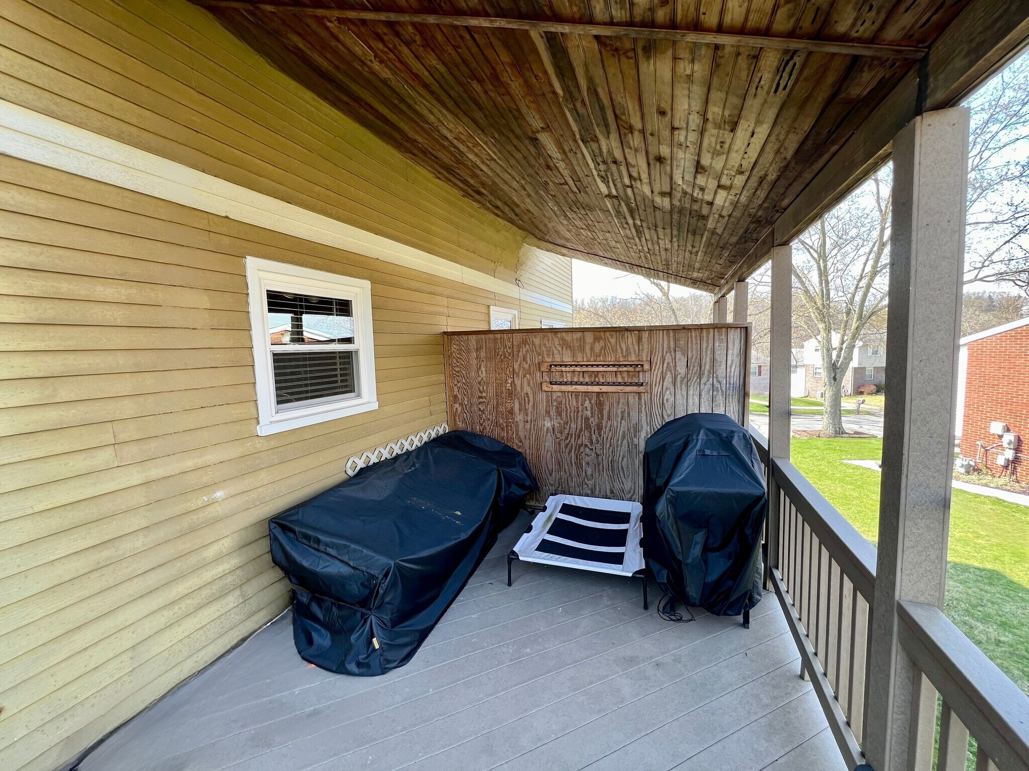 Building Photo - 8099 Nuttals Grove Rd