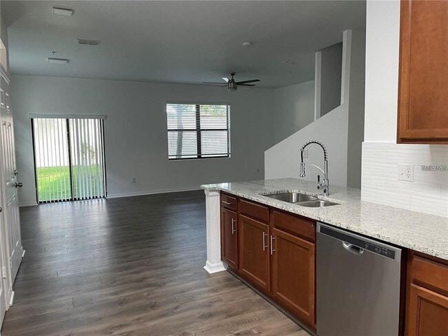 Building Photo - 3408 Seneca Club Loop