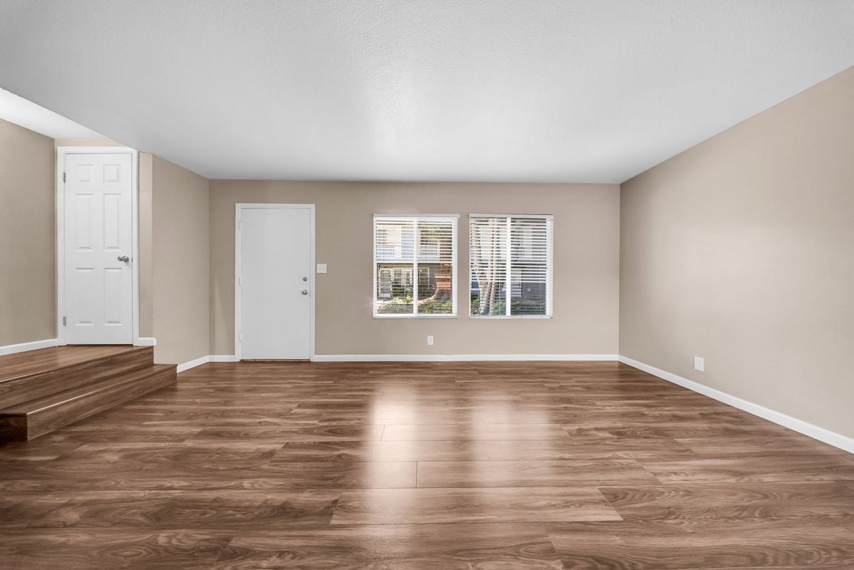 Building Photo - 4446 Seminole Way