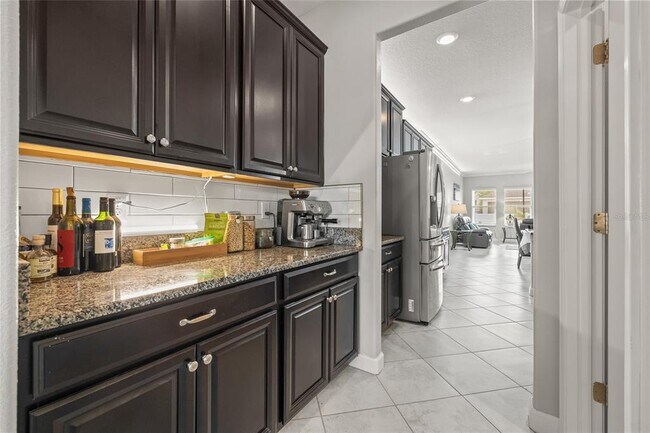 Building Photo - 3212 Calvano Dr