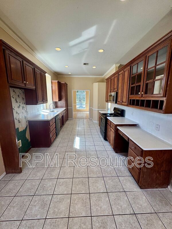 Building Photo - 8413 NW 77th St