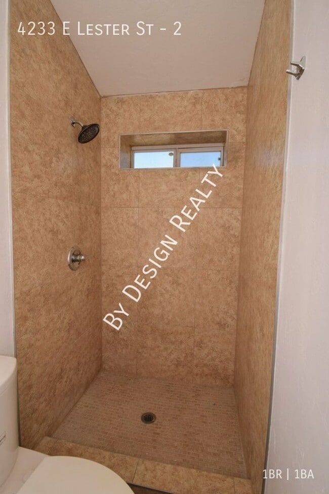 Building Photo - Renovated 1 Bed 1 Bath Casita Guest House ...