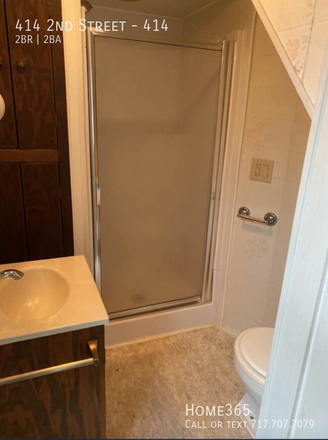 Building Photo - Charming 2 Bedroom Home!