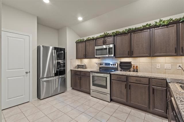 Building Photo - 1013 Emerald Dr