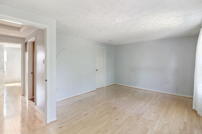 Building Photo - 514 White Surf Terrace