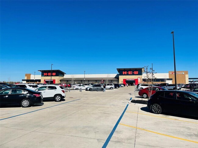 Building Photo - 18508-A High Flyer Way