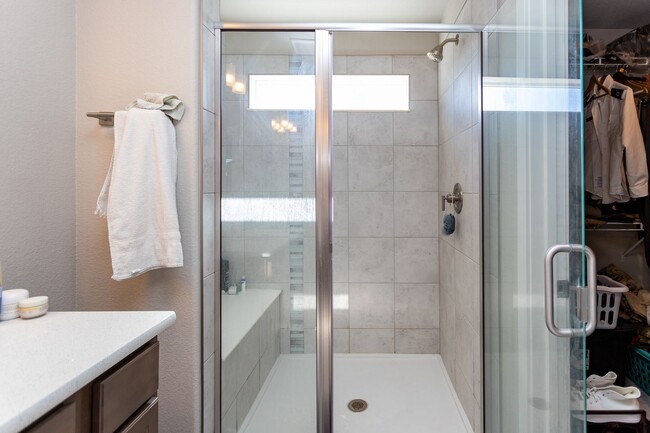 Building Photo - Charming 3-Bedroom Home in The Trails at A...