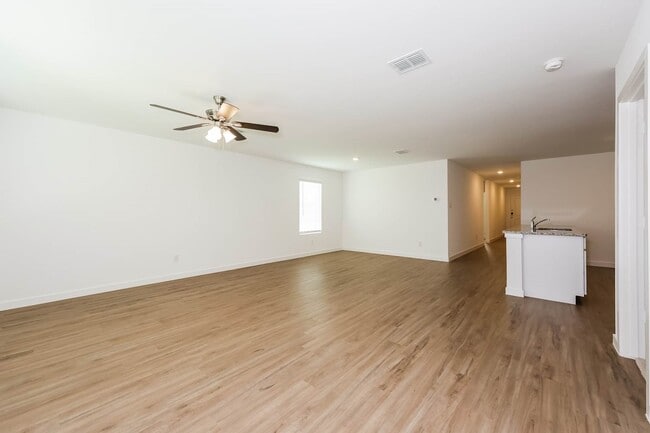 Building Photo - 4901 Draper Rdg Dr