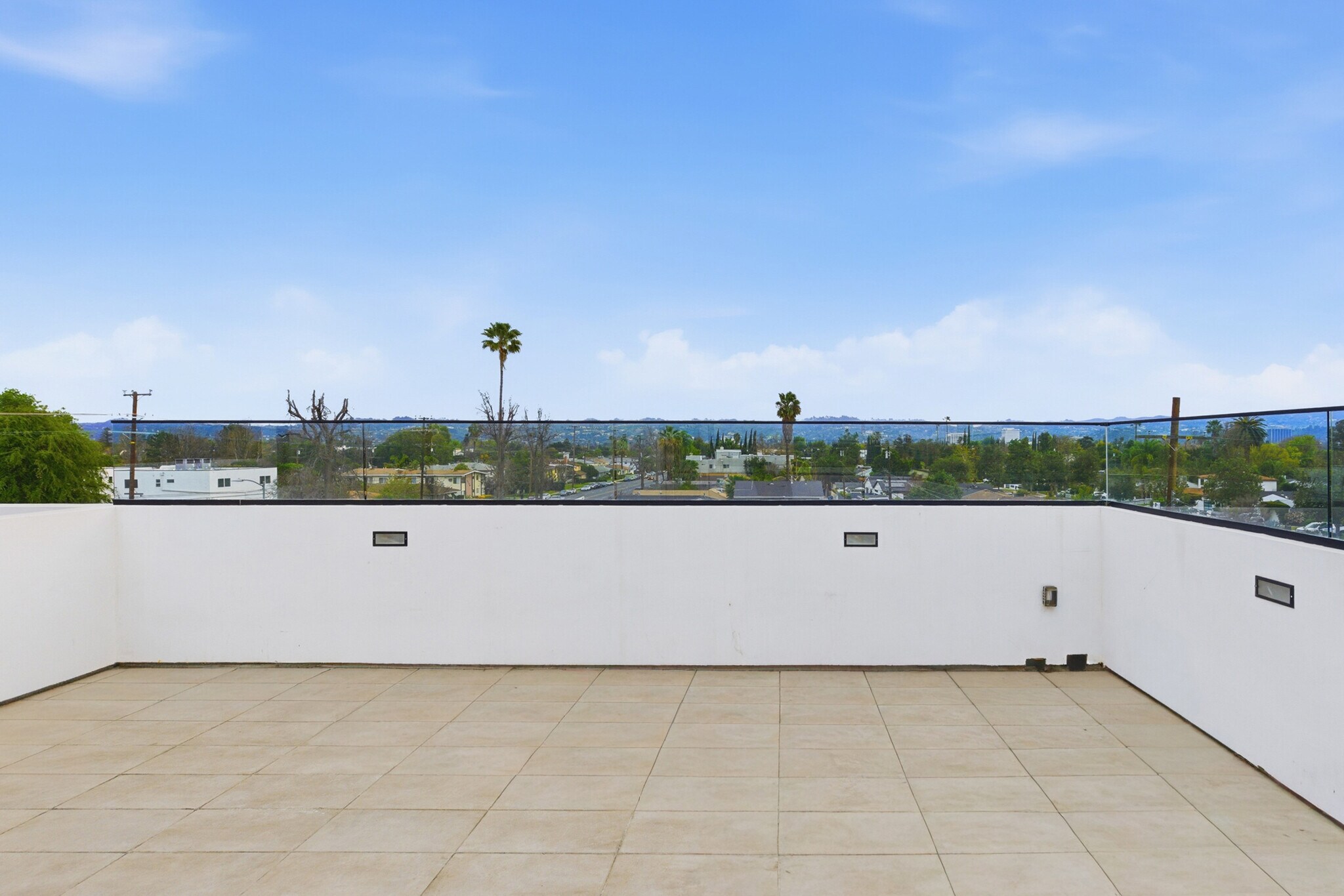 Building Photo - 5805 Kester Ave