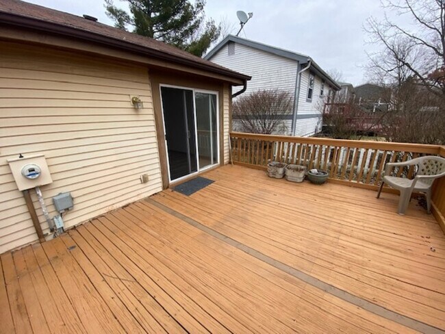 Building Photo - 1809 Minturn Dr