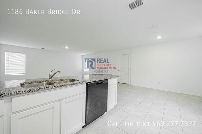Building Photo - 1186 Baker Brg Dr