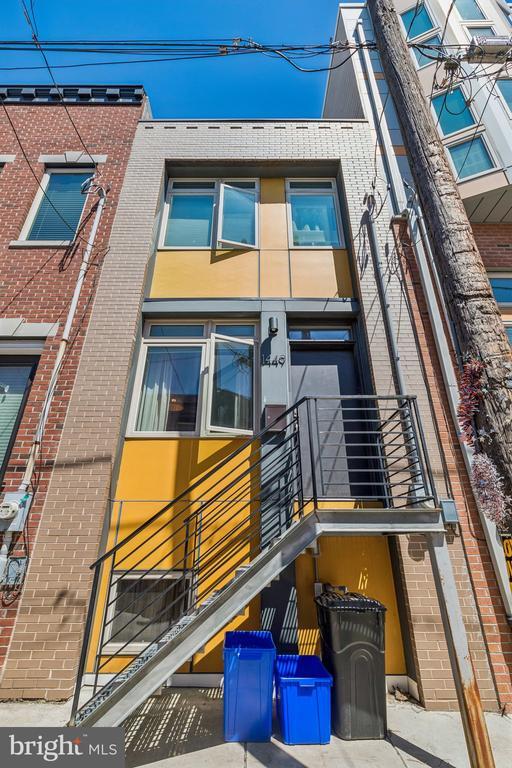 Building Photo - 1449 S Bouvier St
