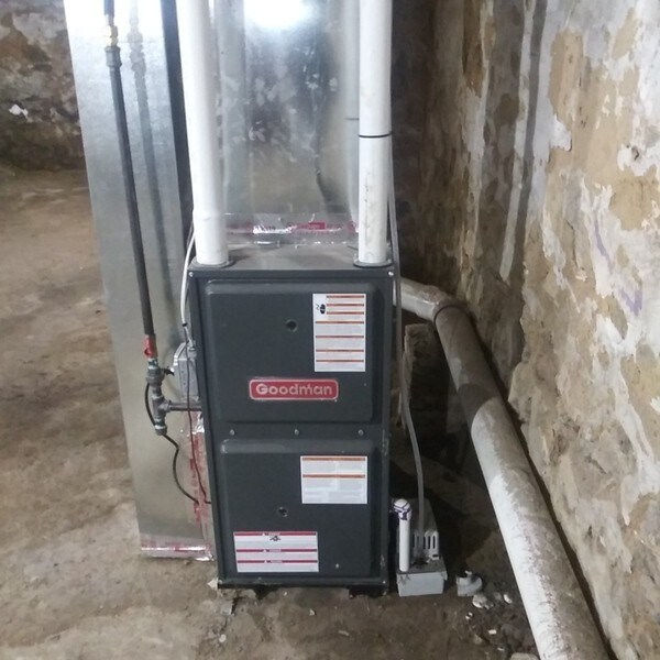 Building Photo - 5527 Pearl St