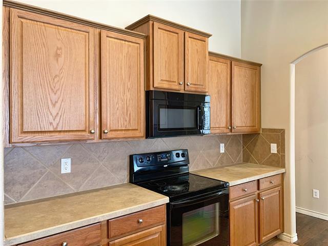 Building Photo - 1325 Greensboro Dr