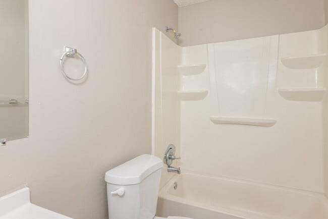 Building Photo - 4691 Big Valley Ct