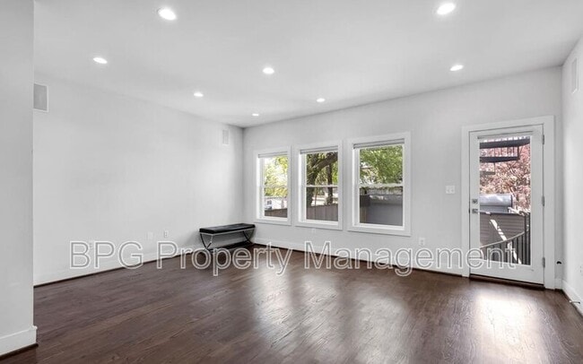 Building Photo - 4122 5th St NW