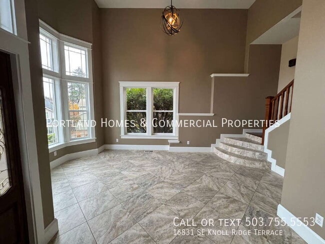 Building Photo - 16831 SE Knoll Ridge Terrace