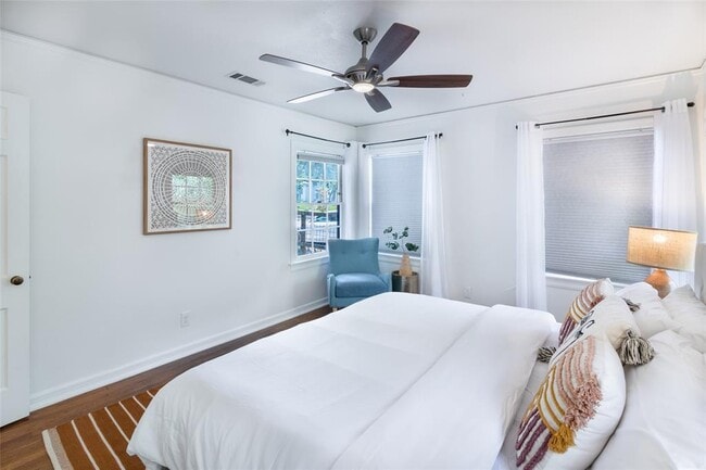 Building Photo - 1800 A Ln