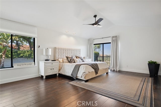 Building Photo - 4372 Park Vicente