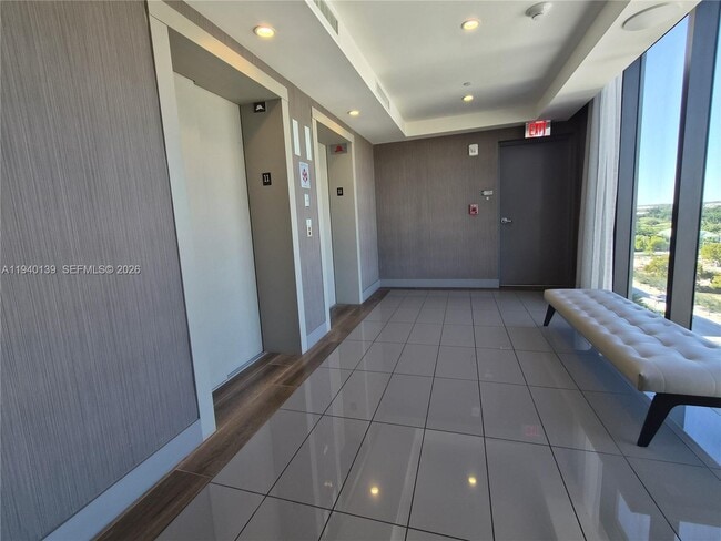 Building Photo - 5350 NW 84th Ave