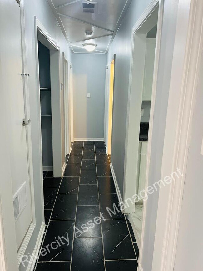 Building Photo - SECTION 8 FRIENDLY!!! NEWLY RENOVATED!!!! ...