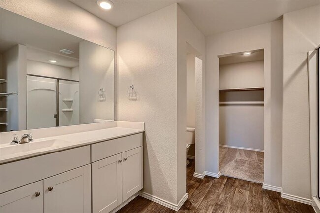 Building Photo - 5832 Brocade Dr