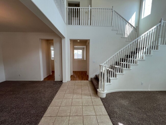 Building Photo - 2553 Acapulco Way