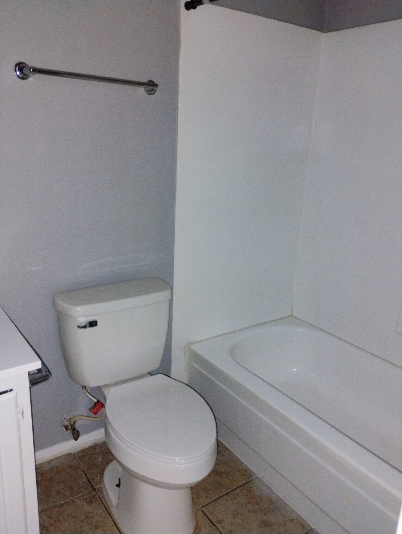 Building Photo - 5275 Kimberlin Ave