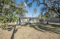 Building Photo - 9541 Round Lk Dr