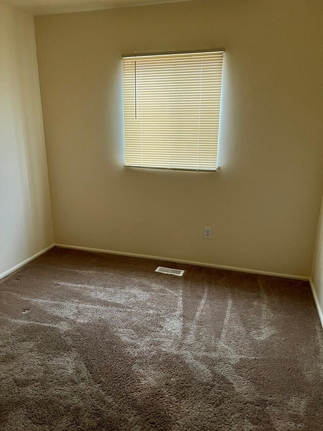 Building Photo - 3514 Spruce St