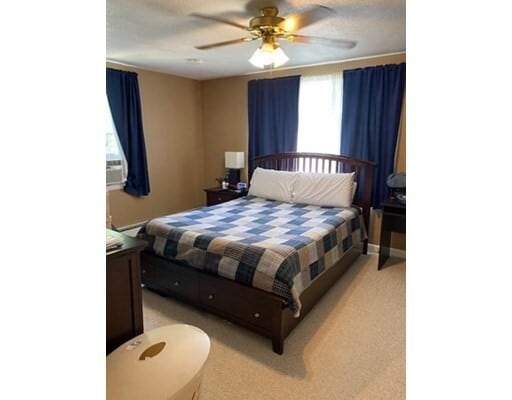 Building Photo - 66 Spring Rd