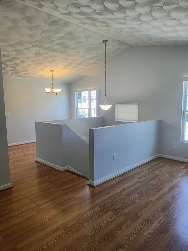 Building Photo - *****Providence/Mount Pleasant – Single Fa...