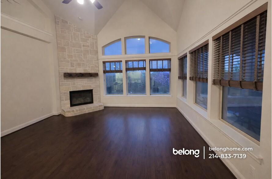 Building Photo - 8417 Lewis Canyon Dr